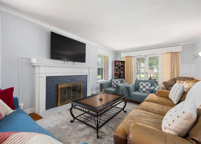 1515 Callender, Unit 2 Holiday home