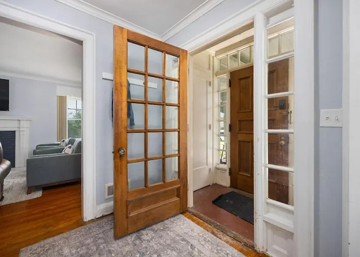 1515 Callender, Unit 2